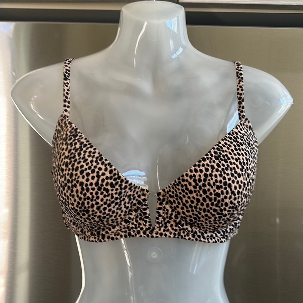 Trending animal print Shade and Shore Leopard Print Women's bikini top 36B 🐆😎